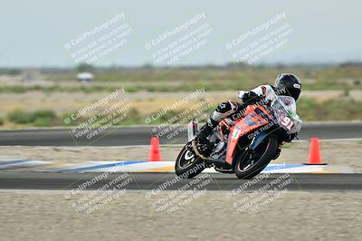 media/Apr-18-2025-TrackDaz (Fri) [[45f5874c44]]/C Group/Session 1 (Turn 7)/